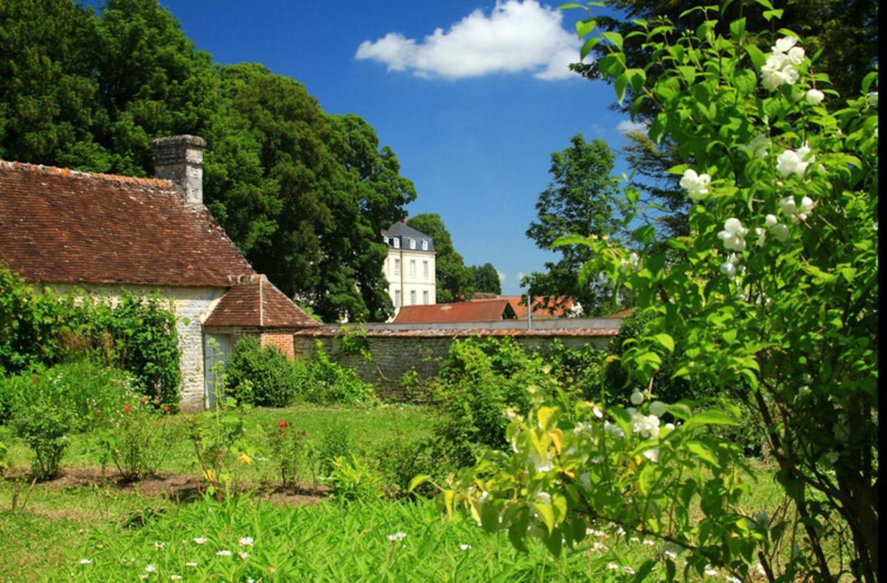 Maison Charmante A Ri Avec Jardin Et Terrasse Villa Ri Exterior foto